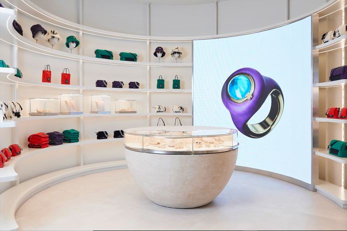 TOUS presenta una nueva experiencia de compra en joyería y remodela su tienda insignia en Madrid  